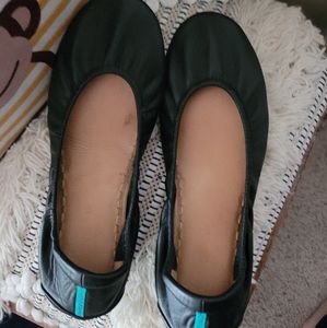 Matte black tieks